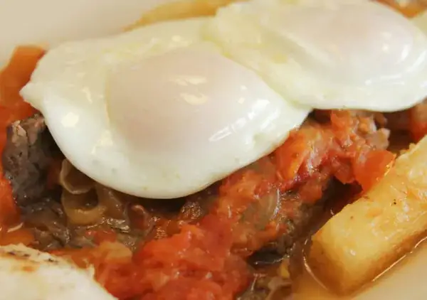 Bistec a caballo