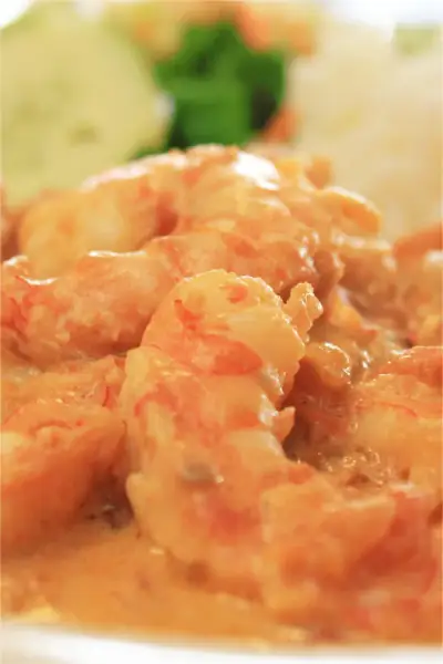 Camarones en salsa de coco