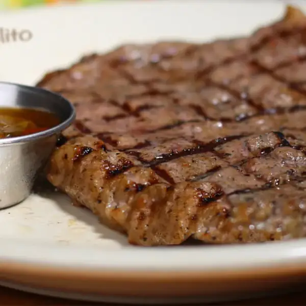 Churrasco con dos acompañamientos