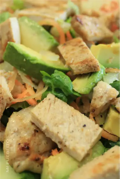 Ensalada de pollo